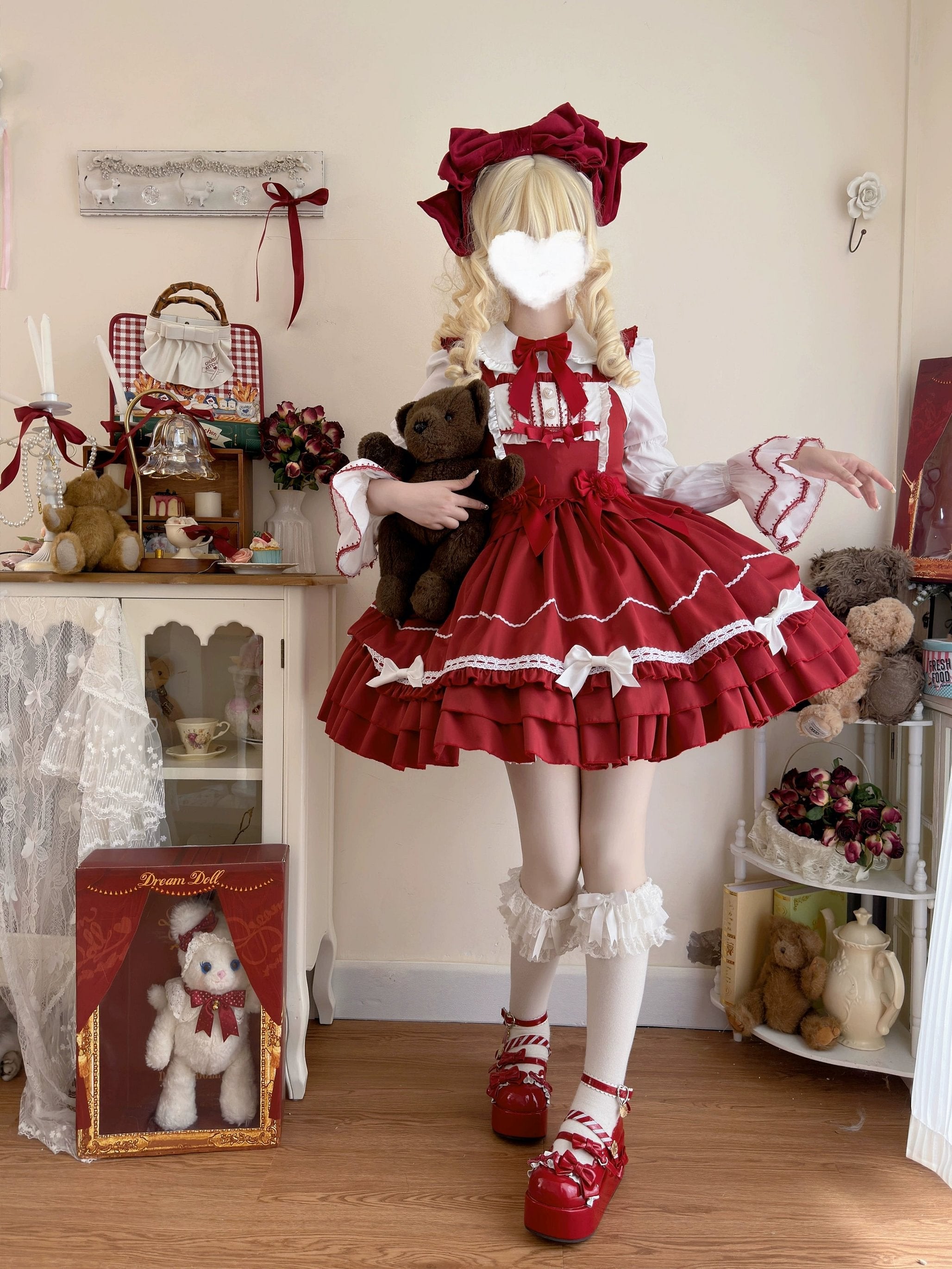 Sweet Lolita Red Layer Cake Dress with Bow Ruffles Hem 3 Colors