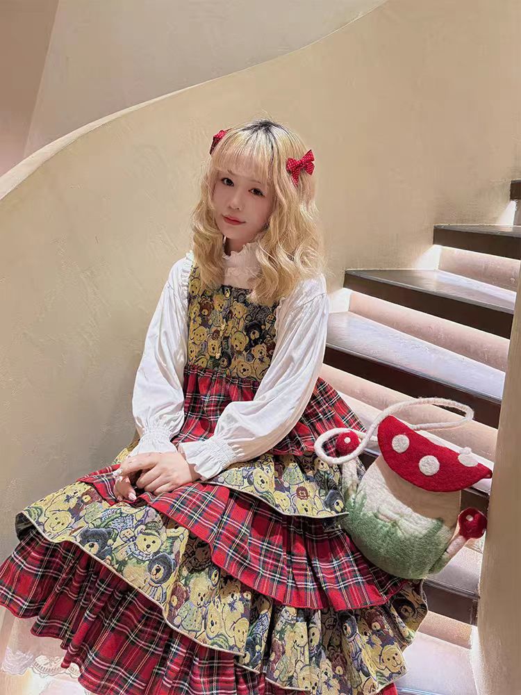 Sweet Lolita Japanese Retro Red Plaid Skirt Fall Winter Cake Skirt for Christmas