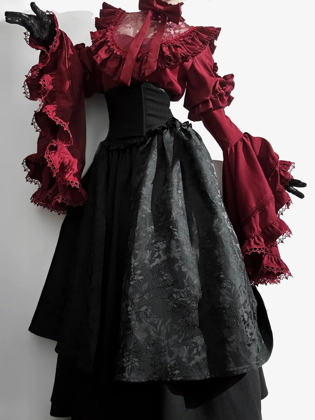 Gothic Lolita Black and Red Long Dress Shirt Sleeve Skirt+Top Set for Christmas