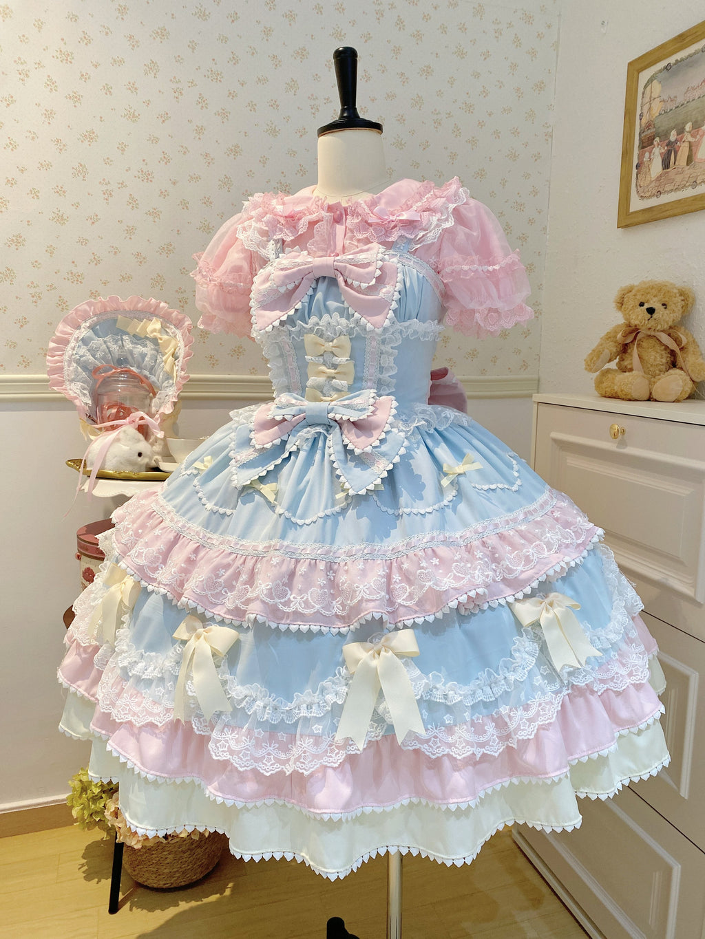 Sweet Lolita Cake Dress Pink Layer Lace Trimmed Cake Dress for Tea Party
