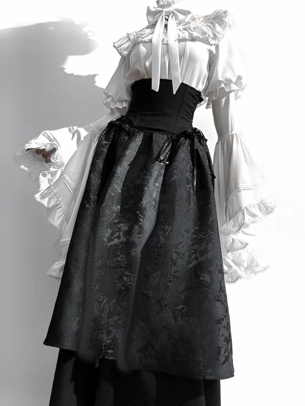 Gothic Lolita Black and Red Long Dress Shirt Sleeve Skirt+Top Set for Christmas