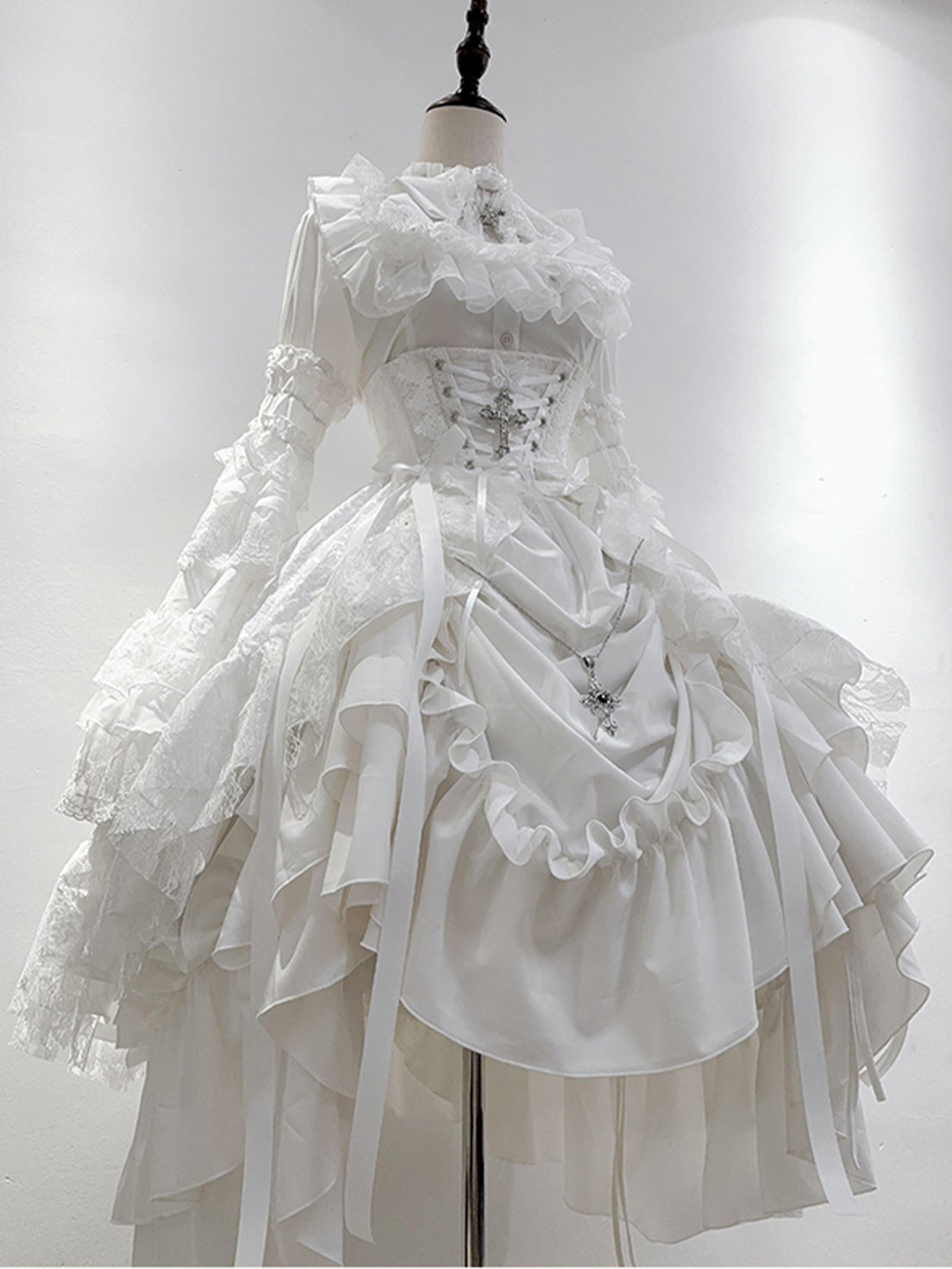 Goth Lolita White Dramatic Ruffled Lolita Ball Gown Dress for Halloween