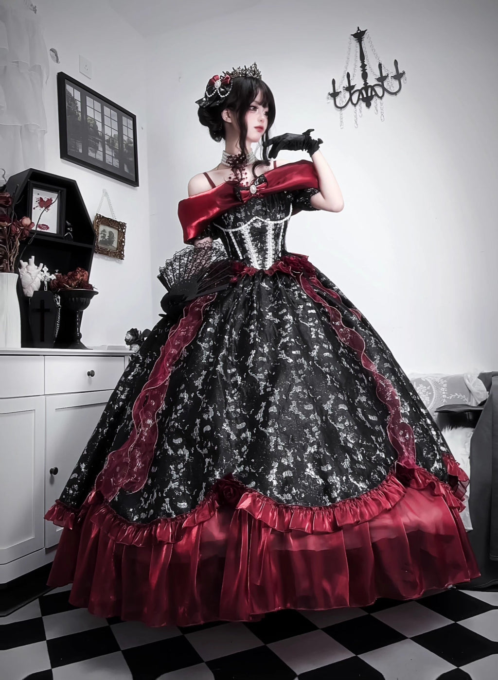 Goth Prom Lolita Black and Red Ball Gown Evening Dress for Tea Party