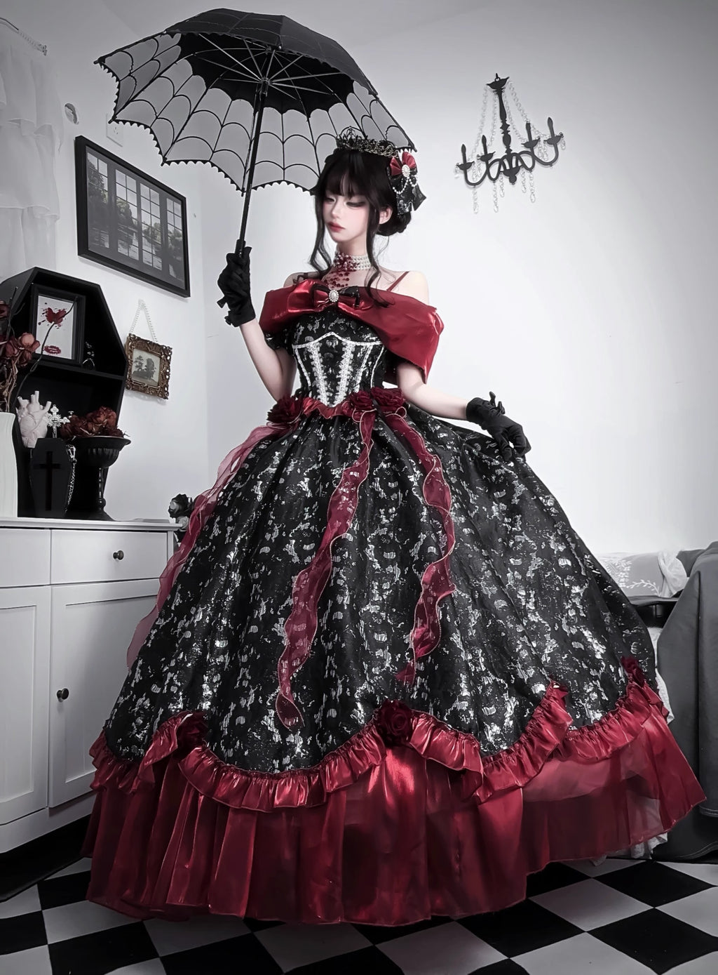 Goth Prom Lolita Black and Red Ball Gown Evening Dress for Tea Party
