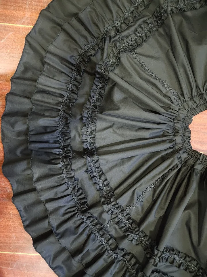 Lolita Petticoats Black Cotton Embroidered Skirt Ruffle Hem for Daily 2 Colors
