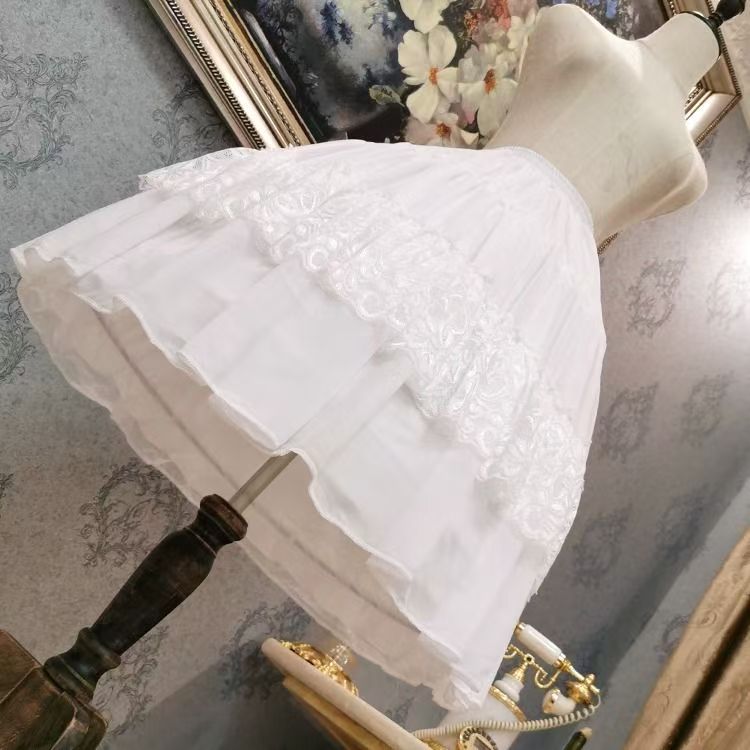 Lolita Petticoat White Long Poncho Fishbone